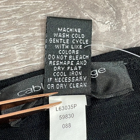 NWT Cable & Gauge Black Ruffled Sleeve Embroidered Neckline Peplum Top PS - Picture 16 of 16